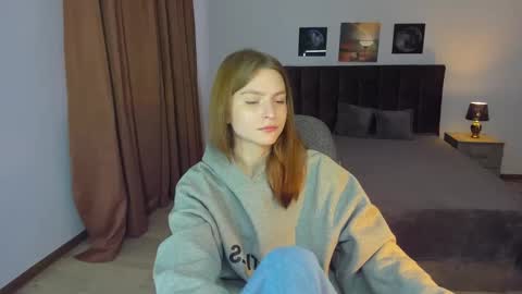 Snapshot of mollydangerous chatting on December 19, 2024, 7:51 am Taisha online show from December 19, 2024, 7:51 am