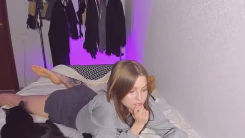 Snapshot of mollydangerous chatting on February 18, 2025, 6:04 pm Taisha online show from February 18, 2025, 6:04 pm