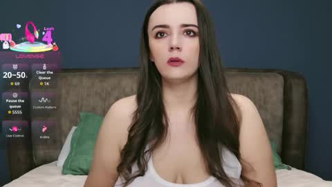 Snapshot of mollygreens chatting on October 30, 2025, 1:45 pm Molly online show from October 30, 2025, 1:45 pm