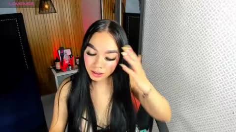 Snapshot of mollyspencer1 chatting on July 6, 2026, 6:43 pm MOLLY online show from July 6, 2026, 6:43 pm