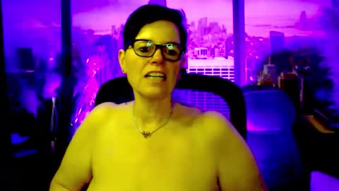 MollySun Nina Randmann online show from April 13, 2026, 4:01 pm