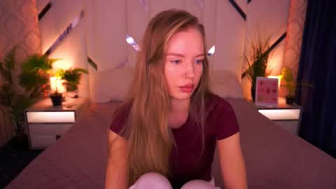 mollyymayy online show from January 15, 2026, 9:36 am