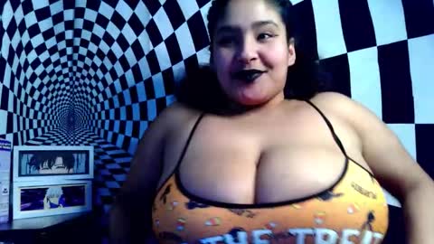 Snapshot of mommybubbles2 chatting on March 21, 2026, 1:32 am Mommy Bubbles online show from March 21, 2026, 1:32 am