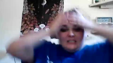 mommyndaddyplaytime online show from November 4, 2025, 4:39 pm