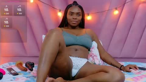  DINAH  online show from October 23, 2025, 2:33 am