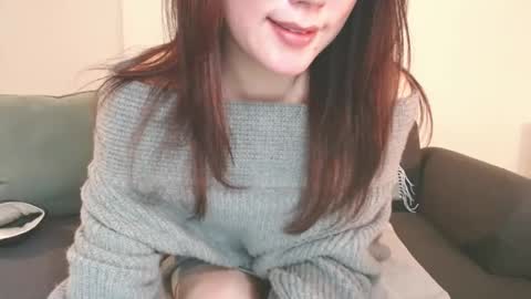 Momo online show from January 31, 2025, 5:42 pm