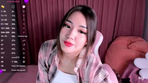 Snapshot of momo_ayase chatting on November 22, 2025, 2:27 pm momo_ayase online show from November 22, 2025, 2:27 pm