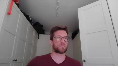 moms_little_monster online show from April 27, 2026, 9:07 am