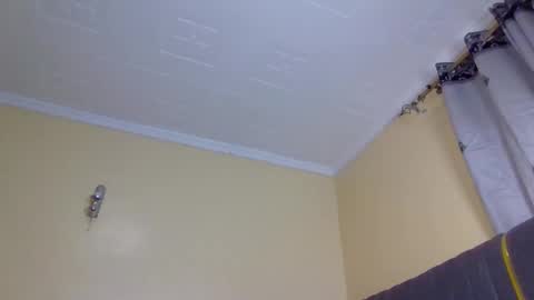 Snapshot of mona_luv1 chatting on October 27, 2025, 7:12 am Mona online show from October 27, 2025, 7:12 am