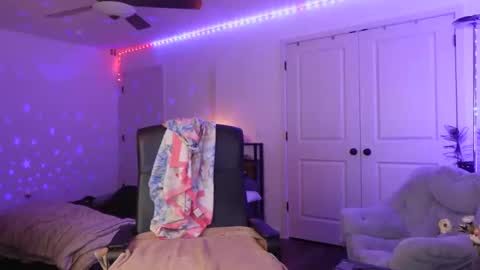 Lutsen......rebranding online show from November 13, 2025, 1:48 am