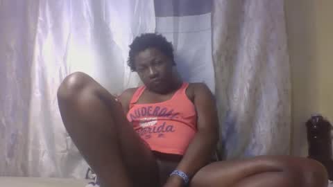 monalisaah online show from September 17, 2025, 1:29 am