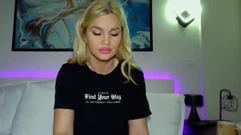 Monica online show from February 22, 2025, 4:51 am