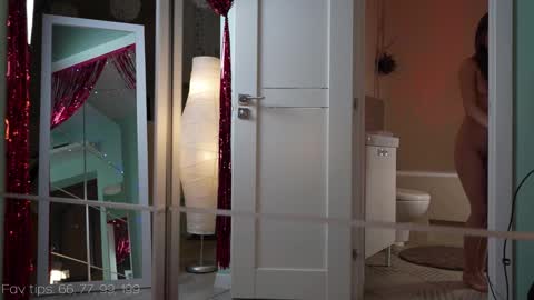 Monia Help me get 20000 subscribers online show from February 27, 2025, 5:04 pm