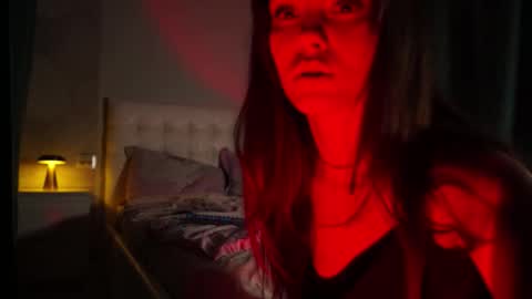 Monia Help me get 20000 subscribers online show from October 6, 2025, 5:21 pm