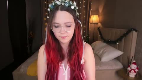 Monica online show from December 21, 2025, 5:36 am