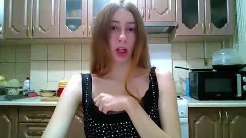 Monica online show from December 20, 2025, 10:06 pm