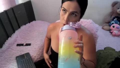 Snapshot of monicaharrison chatting on February 20, 2026, 2:39 pm monicaharrison online show from February 20, 2026, 2:39 pm