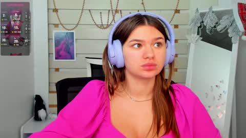 Monika online show from December 24, 2024, 5:13 pm