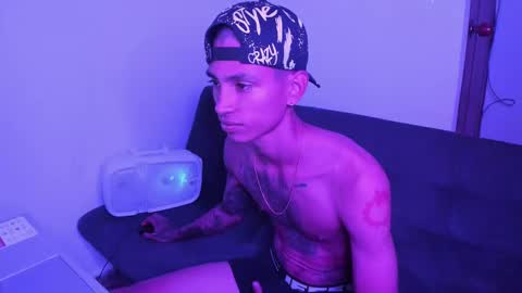 Snapshot of monkeyd_66 chatting on December 17, 2024, 11:28 am monkeyd_66 online show from December 17, 2024, 11:28 am