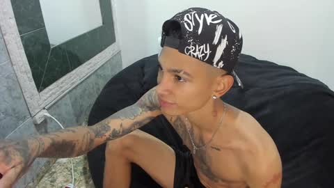 Snapshot of monkeyd_66 chatting on February 8, 2025, 11:55 am monkeyd_66 online show from February 8, 2025, 11:55 am