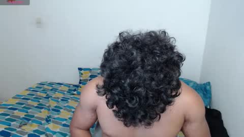 Snapshot of monkeydchris_ chatting on December 4, 2024, 10:51 pm chris online show from December 4, 2024, 10:51 pm