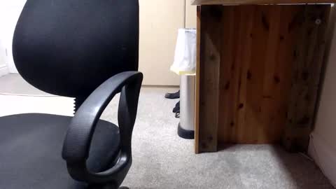 monkeypawpony online show from January 19, 2026, 8:18 am