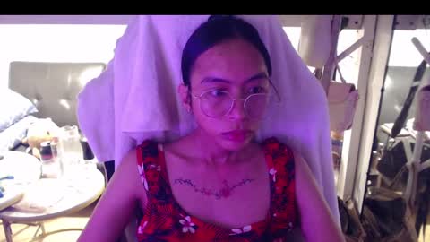 Snapshot of monstercockselfsuck chatting on December 7, 2024, 8:05 pm ELYSE A SIMPLE GIRL online show from December 7, 2024, 8:05 pm