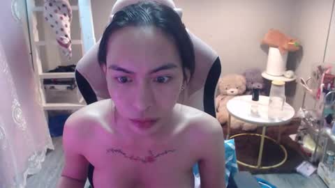 Snapshot of monstercockselfsuck chatting on November 14, 2025, 2:49 pm ELYSE A SIMPLE GIRL online show from November 14, 2025, 2:49 pm