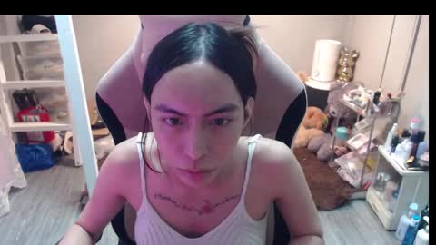 ELYSE A SIMPLE GIRL online show from January 15, 2026, 12:21 pm