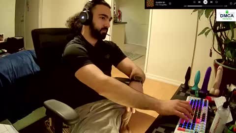 montygoon online show from March 6, 2025, 3:46 am
