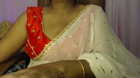 Maya online show from November 16, 2025, 6:52 am