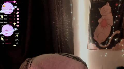 Roxy online show from March 28, 2026, 6:29 pm