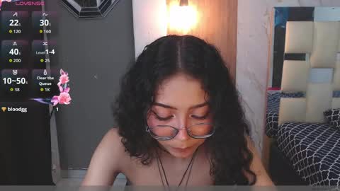 moon_and_fire_ online show from March 27, 2026, 8:26 am