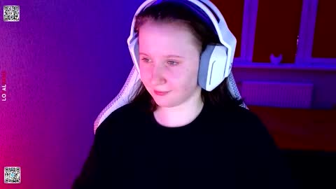 Lola online show from February 9, 2026, 3:49 pm