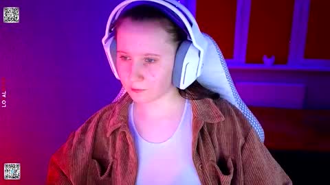 Lola online show from February 19, 2026, 2:24 pm