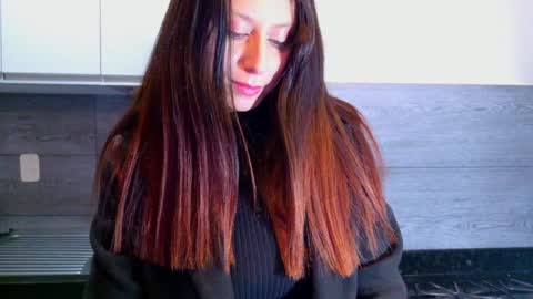Snapshot of moon_blue222 chatting on December 30, 2024, 3:47 am Tamara Bela your favorite lover from Colombia online show from December 30, 2024, 3:47 am