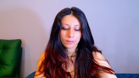 Snapshot of moon_blue222 chatting on January 12, 2025, 1:42 am Tamara Bela your favorite lover from Colombia online show from January 12, 2025, 1:42 am