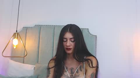 Moon online show from April 14, 2026, 9:21 pm