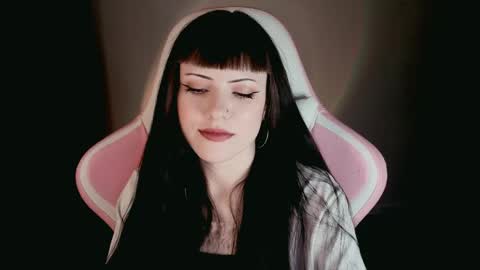  sophie  online show from May 25, 2026, 10:16 pm