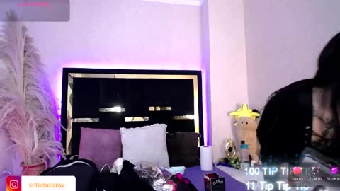 Snapshot of moon_water__ chatting on November 12, 2025, 10:04 am Moon Water online show from November 12, 2025, 10:04 am