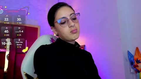 Snapshot of moon_winy chatting on May 23, 2026, 11:25 am Winy online show from May 23, 2026, 11:25 am