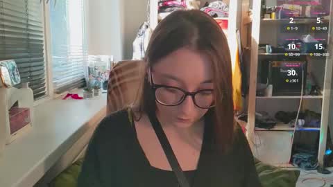 Snapshot of moonlight__lovers chatting on February 12, 2025, 1:37 pm Dana online show from February 12, 2025, 1:37 pm