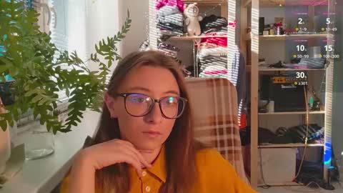 Snapshot of moonlight__lovers chatting on February 20, 2025, 1:19 pm Dana online show from February 20, 2025, 1:19 pm