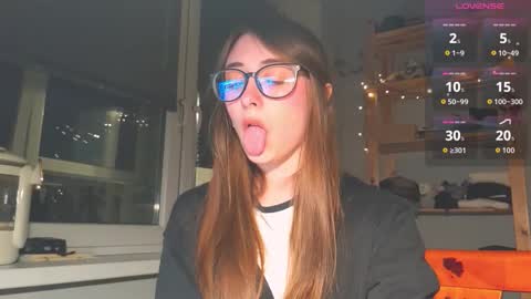 Snapshot of moonlight__lovers chatting on February 15, 2026, 6:37 pm Dana online show from February 15, 2026, 6:37 pm