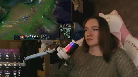 Katrin online show from April 25, 2026, 7:33 pm