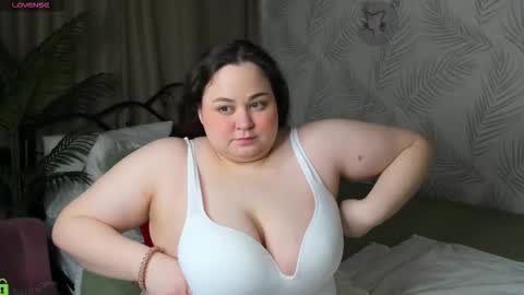 Snapshot of moonlitadele chatting on March 4, 2026, 9:04 am Adele online show from March 4, 2026, 9:04 am