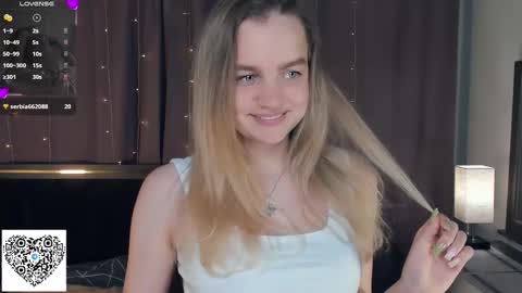 Eva online show from September 24, 2025, 7:17 pm