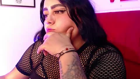 luna online show from February 17, 2025, 5:58 am