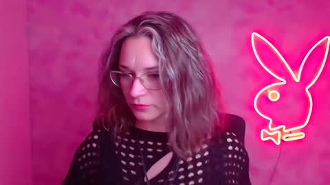 Susanna online show from January 17, 2026, 12:32 pm