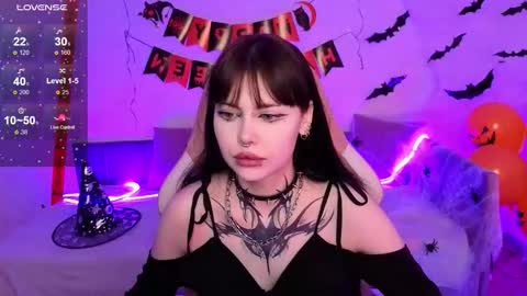 Snapshot of morana_batt chatting on October 31, 2025, 2:34 am Morana online show from October 31, 2025, 2:34 am